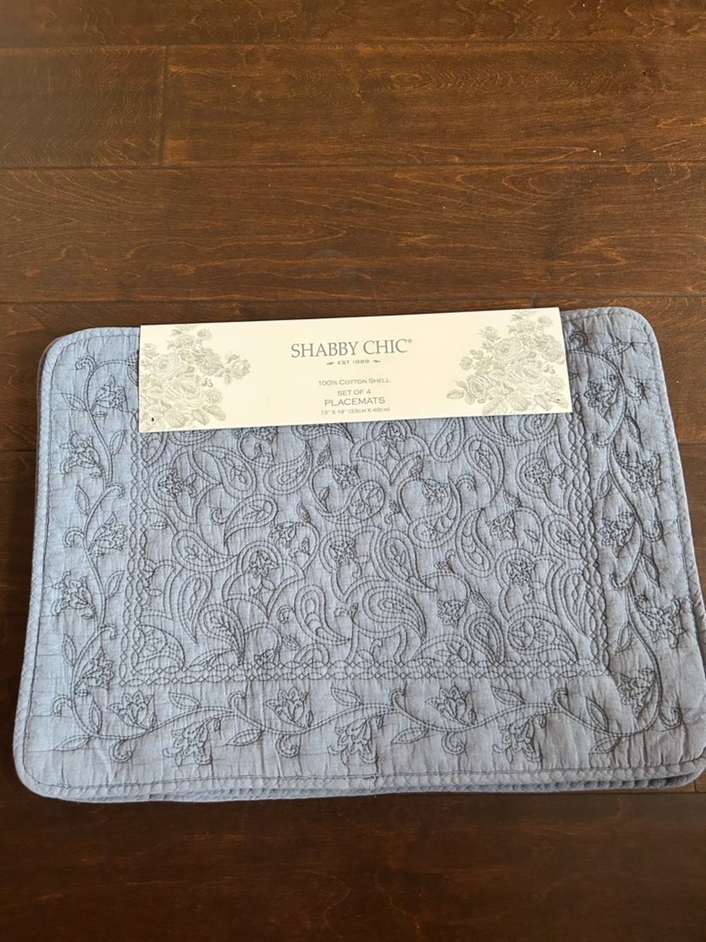 Shabby Chic Set Of 4 Scalloped Edged  Quilted Placemats New Blue